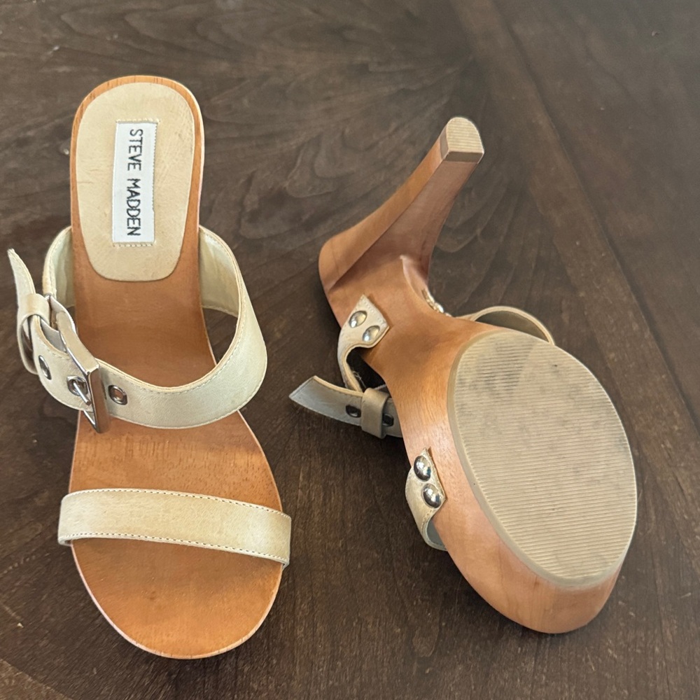Steve Madden Cream/Tan High Heel Slide Sandals - Picture 3 of 3